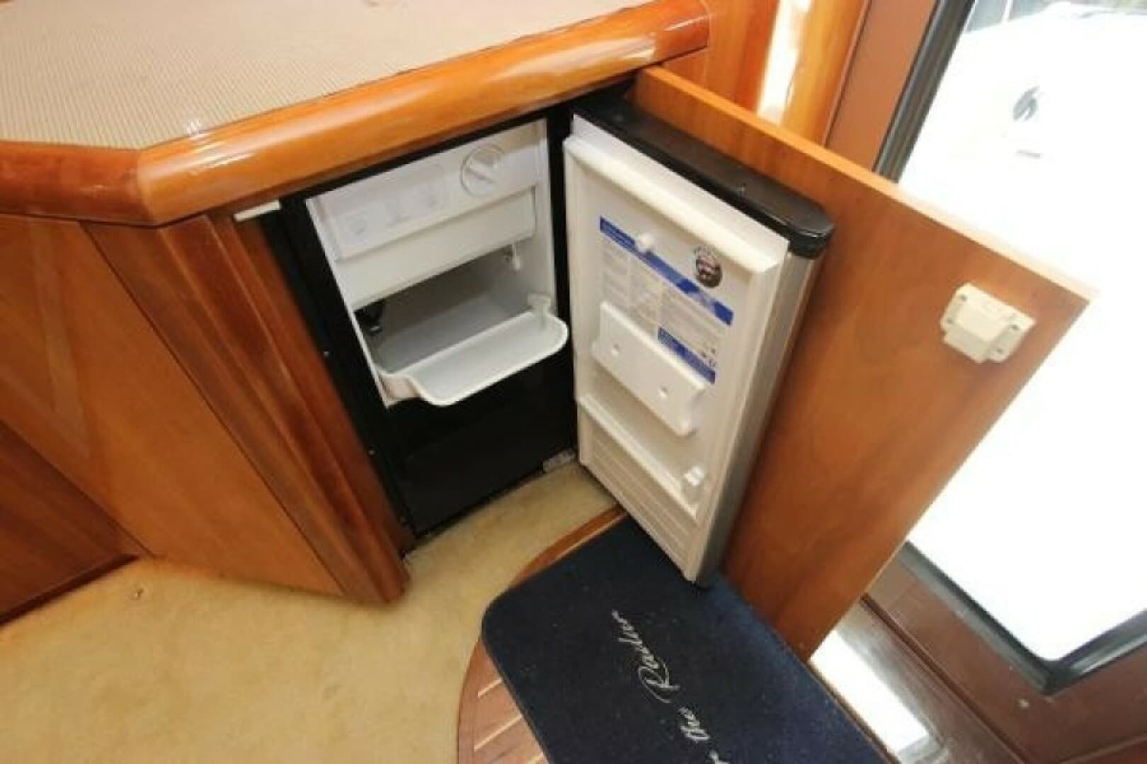 2004 Hatteras 60 Convertible