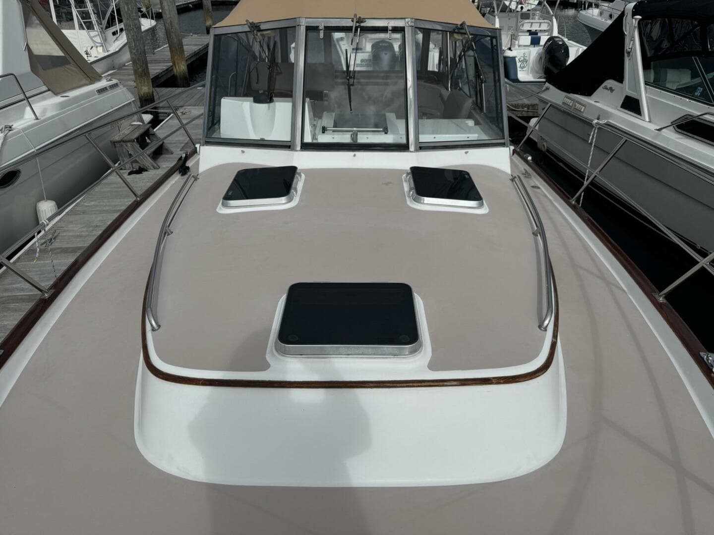 2001 Legacy Yachts Express