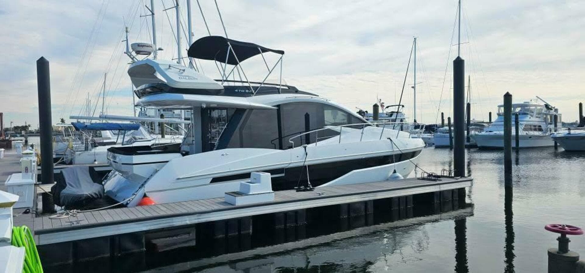 2022 Galeon 470 Sky
