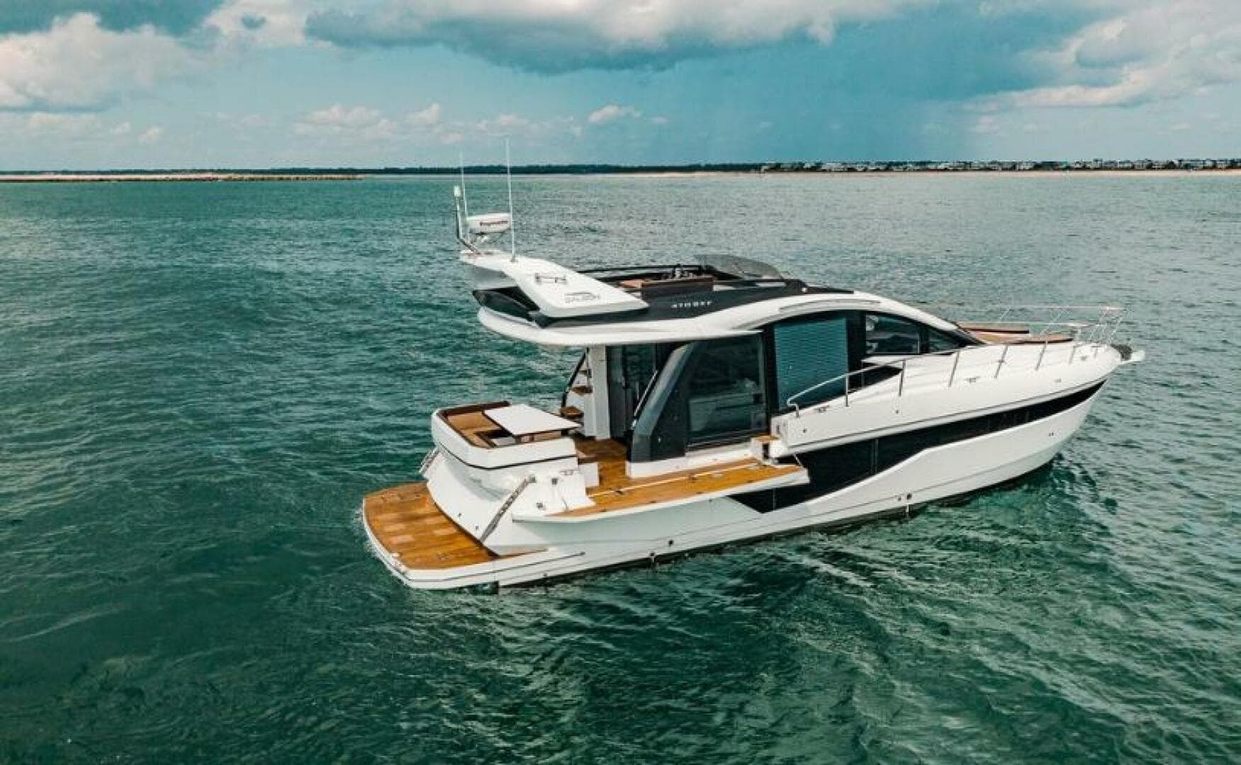 2022 Galeon 470 Sky