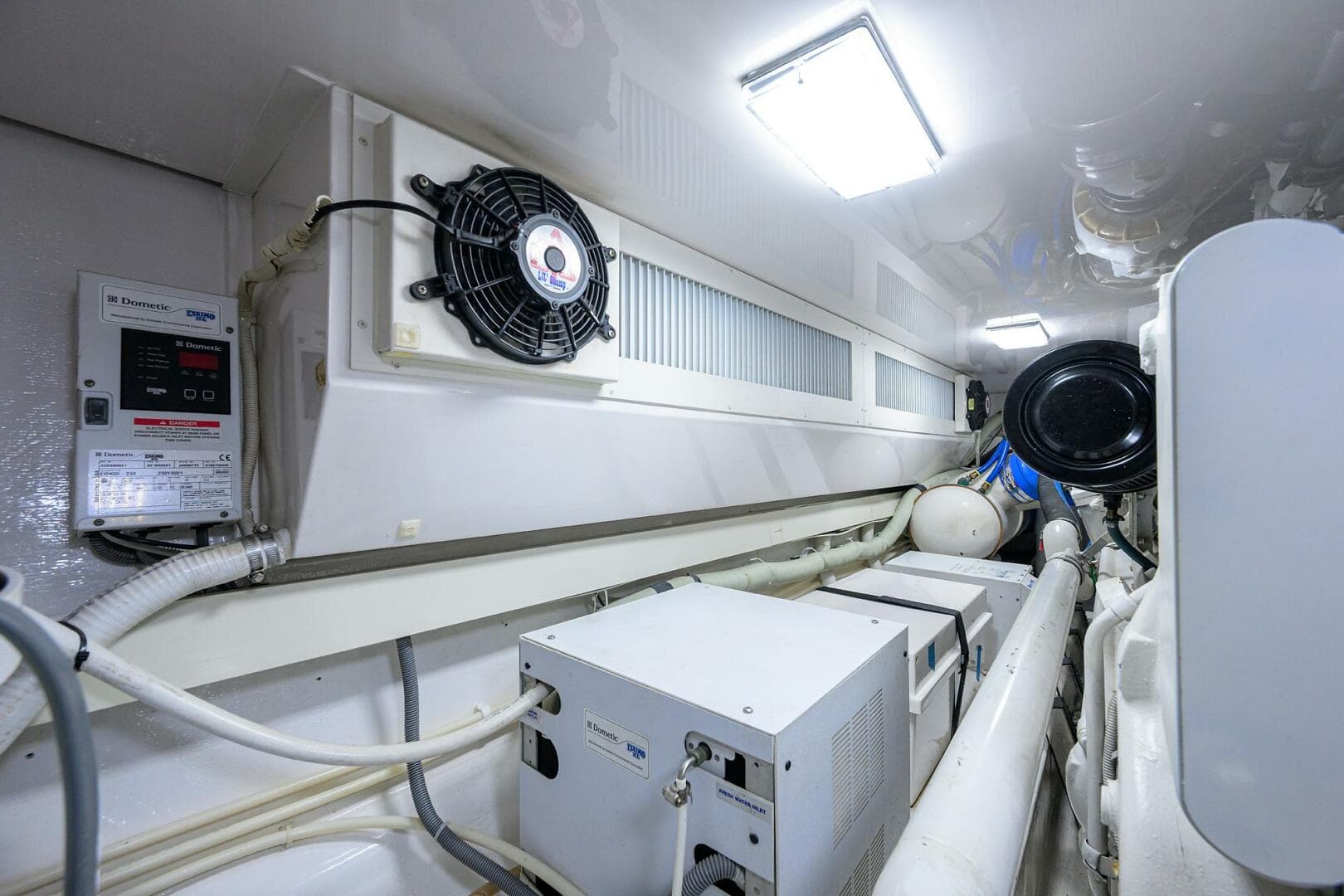 Viking 56 MATTER OF TIME - Engine Room