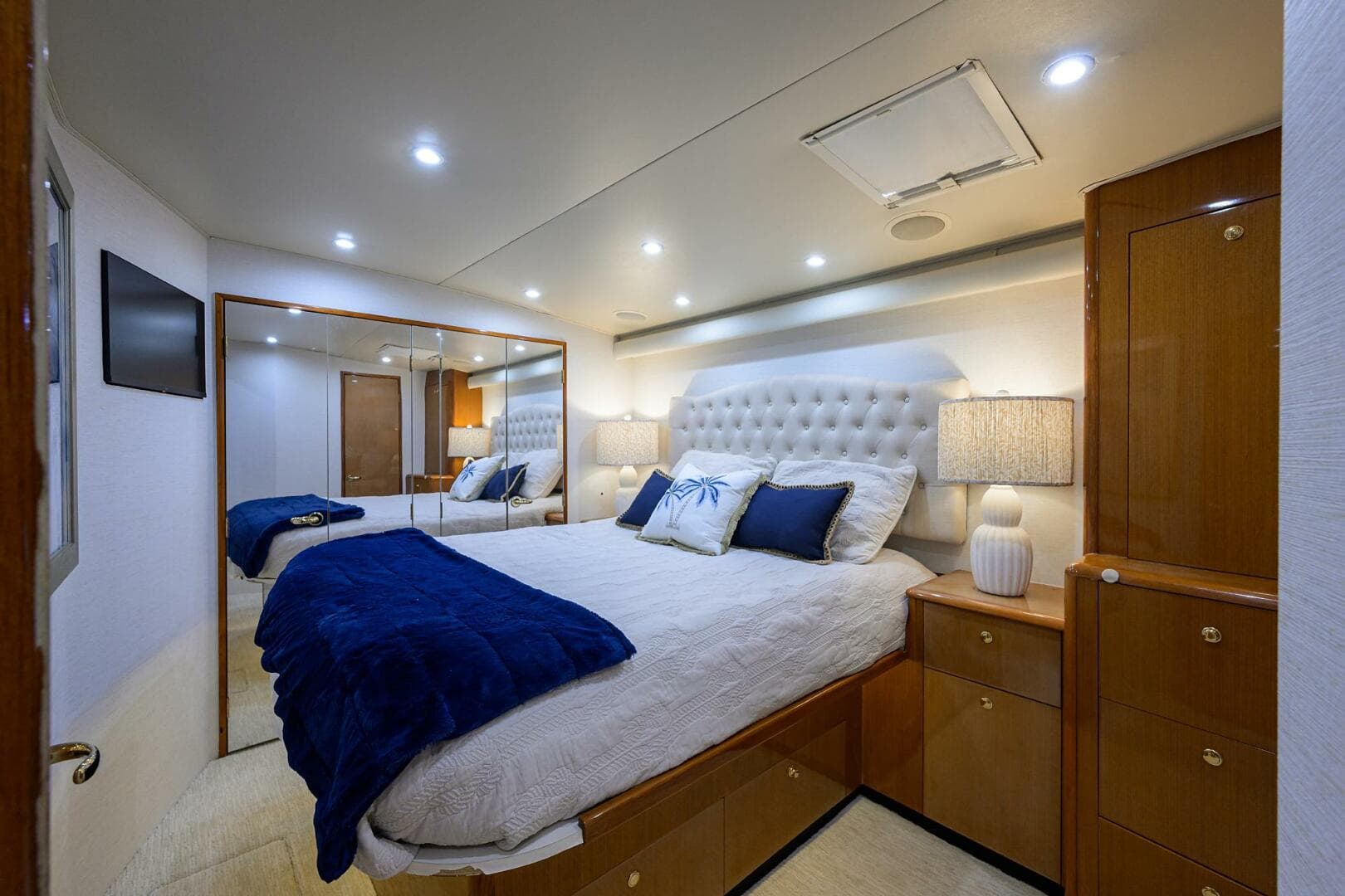 Viking 56 MATTER OF TIME - Master Stateroom