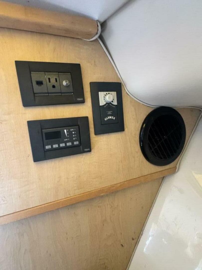 2012 Hydra-Sports 3600 VX