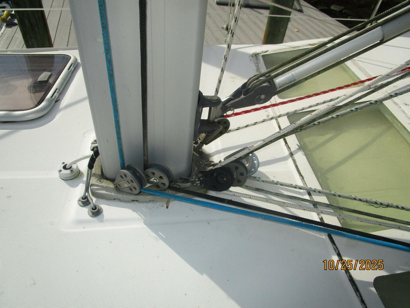 37' Beneteau mast base1