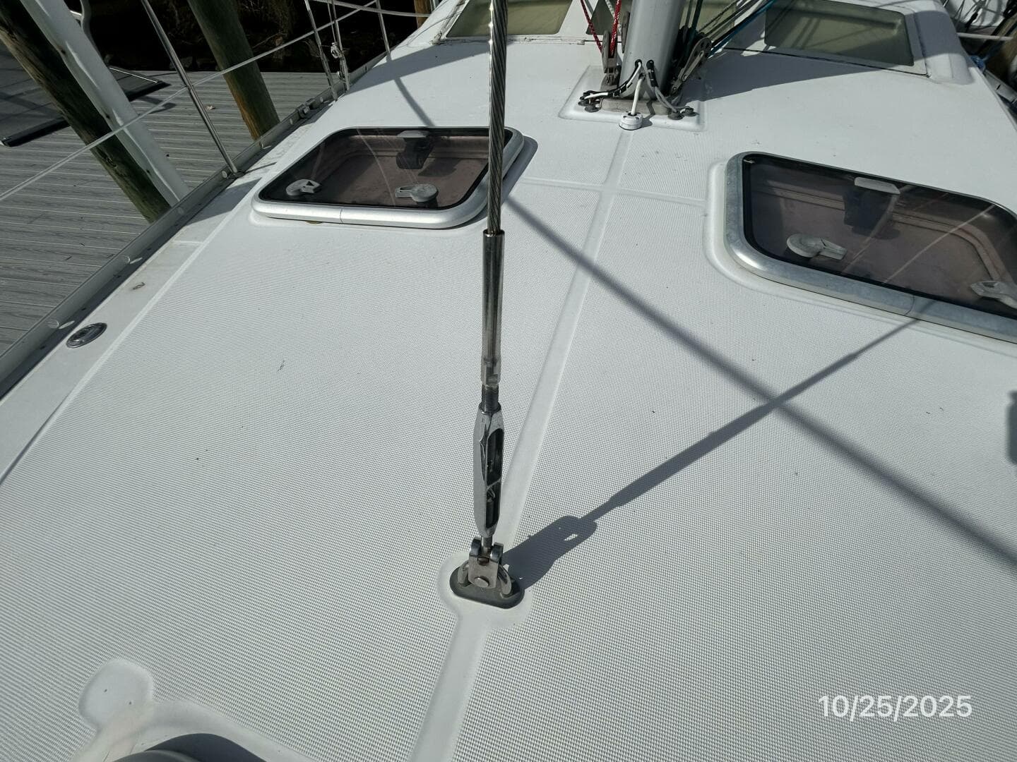 37' Beneteau standing rigging2