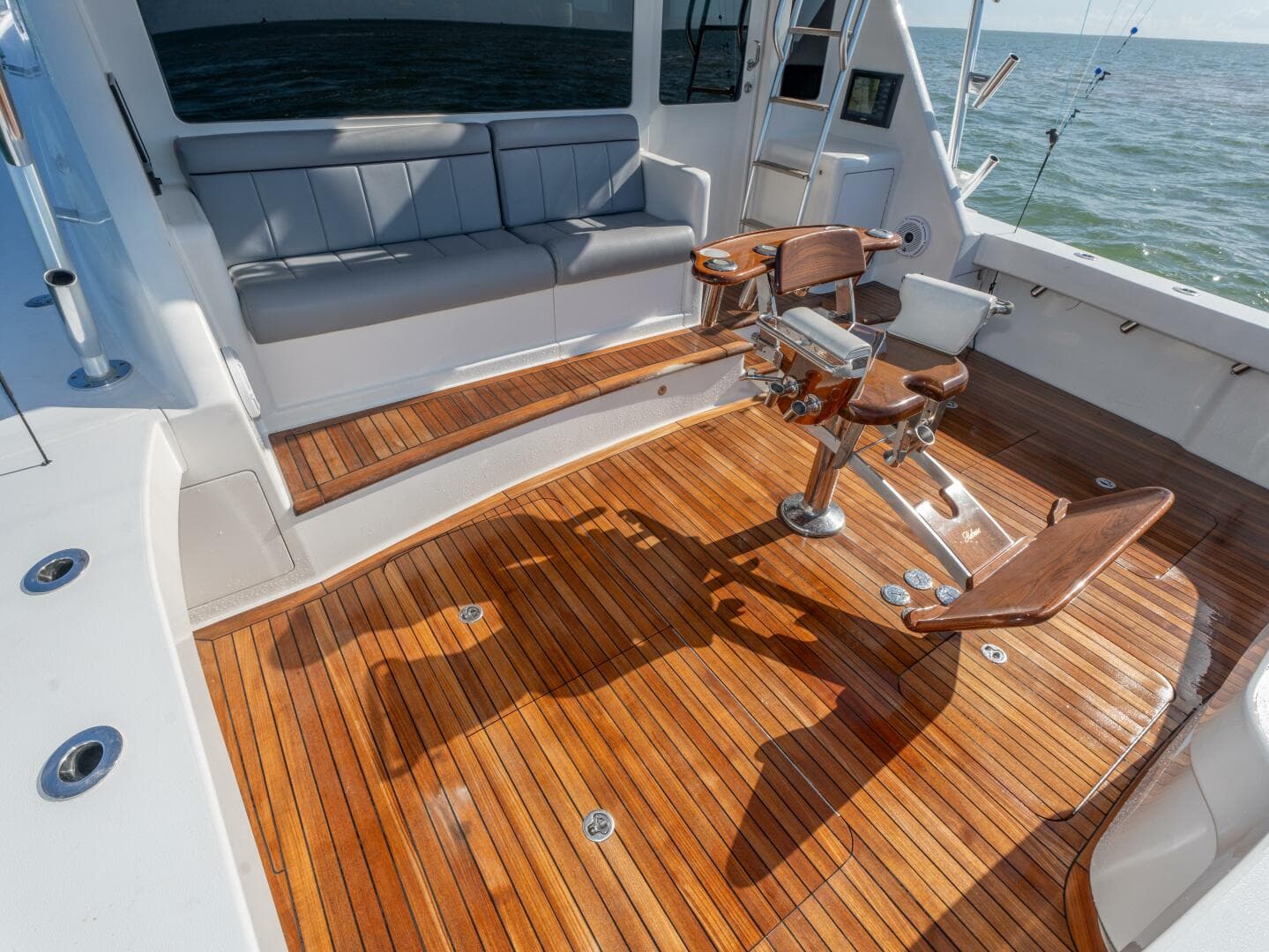 2009 Viking 50 Convertible