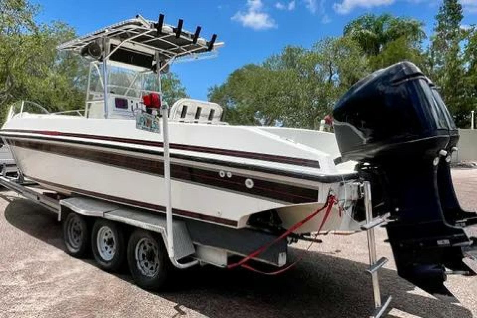 1994 Fountain 31 Center Console