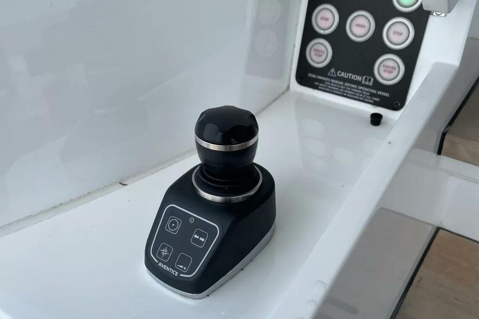 2020 Sunseeker 74 Sport Yacht