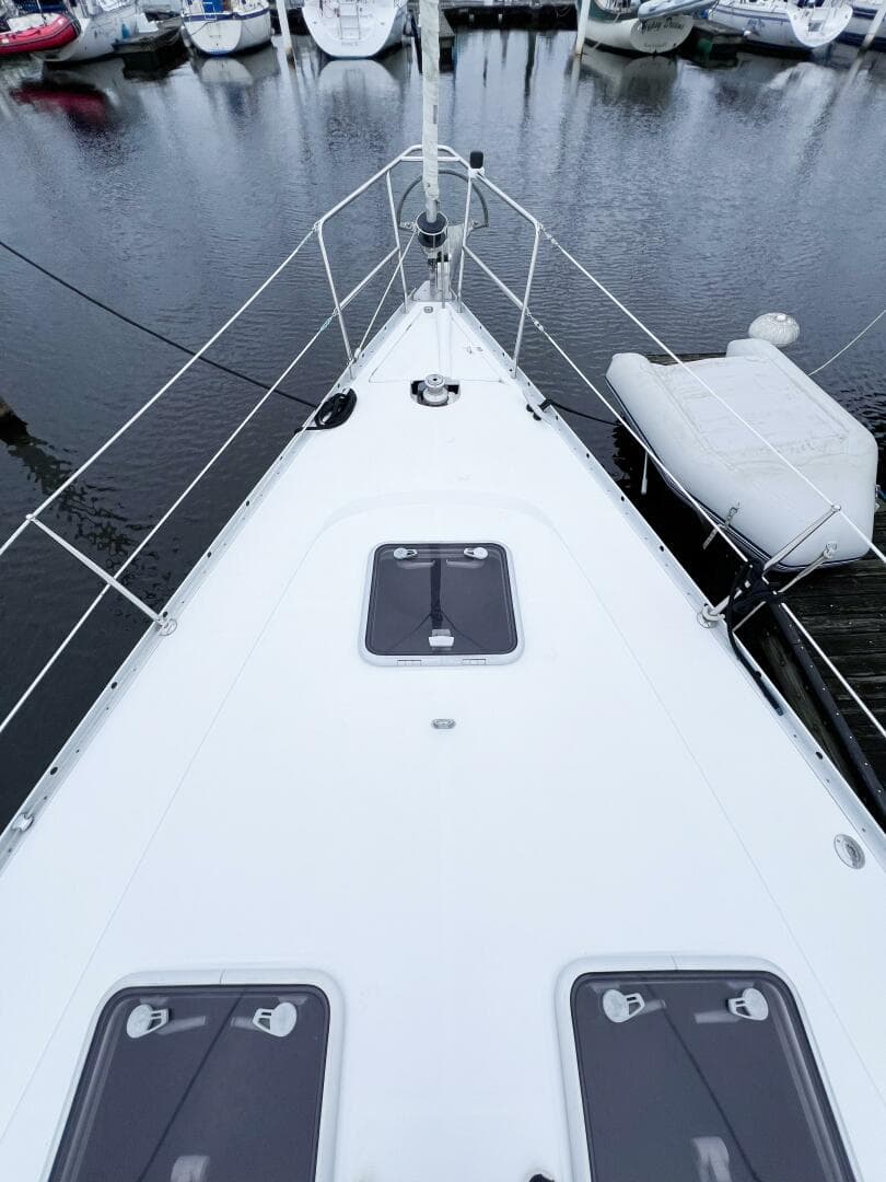 2007 Beneteau 373