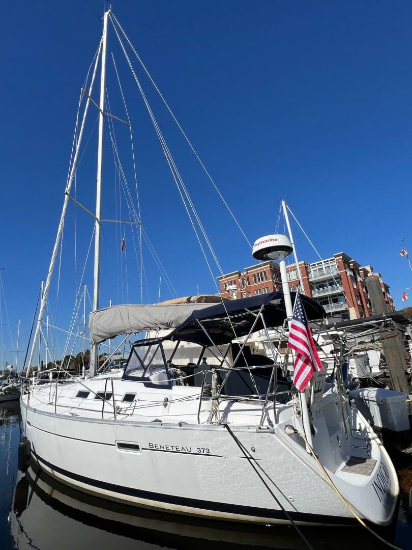 2007 Beneteau 373