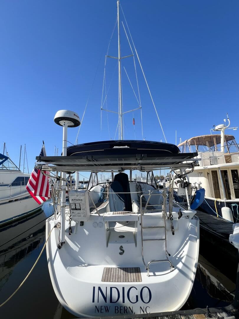 2007 Beneteau 373