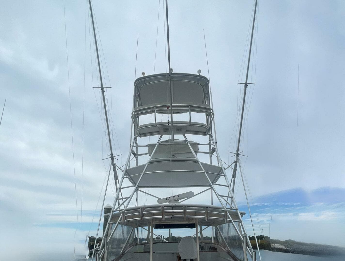 2005 Custom Carolina 40 DeSanti