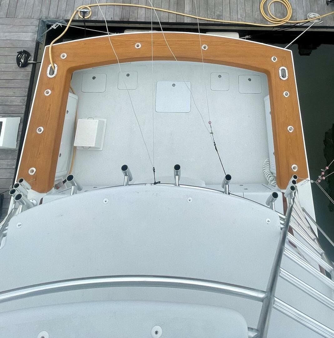 2005 Custom Carolina 40 DeSanti