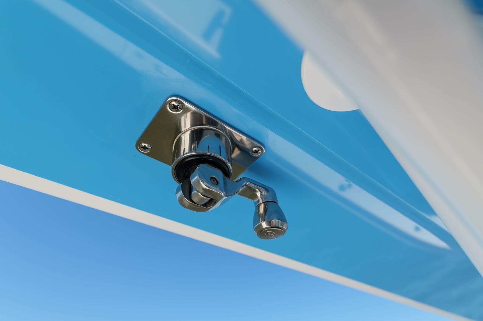 Valhalla 33 - Sea Dawg - T Top