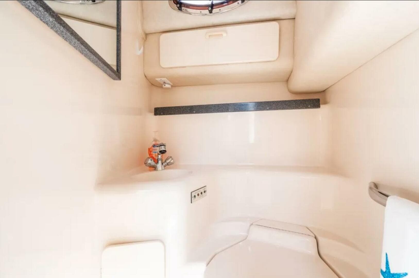 1997 Sea Ray 400 Sundancer