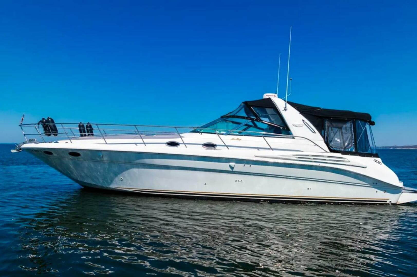 1997 Sea Ray 400 Sundancer