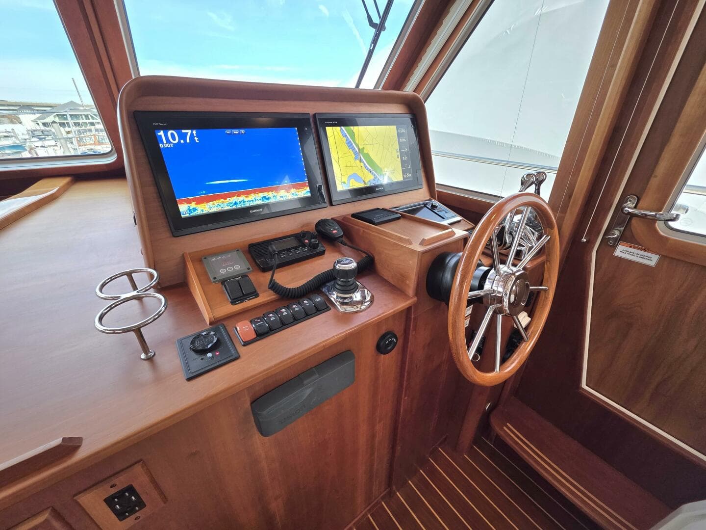 2017 Sabre 42 Salon Express