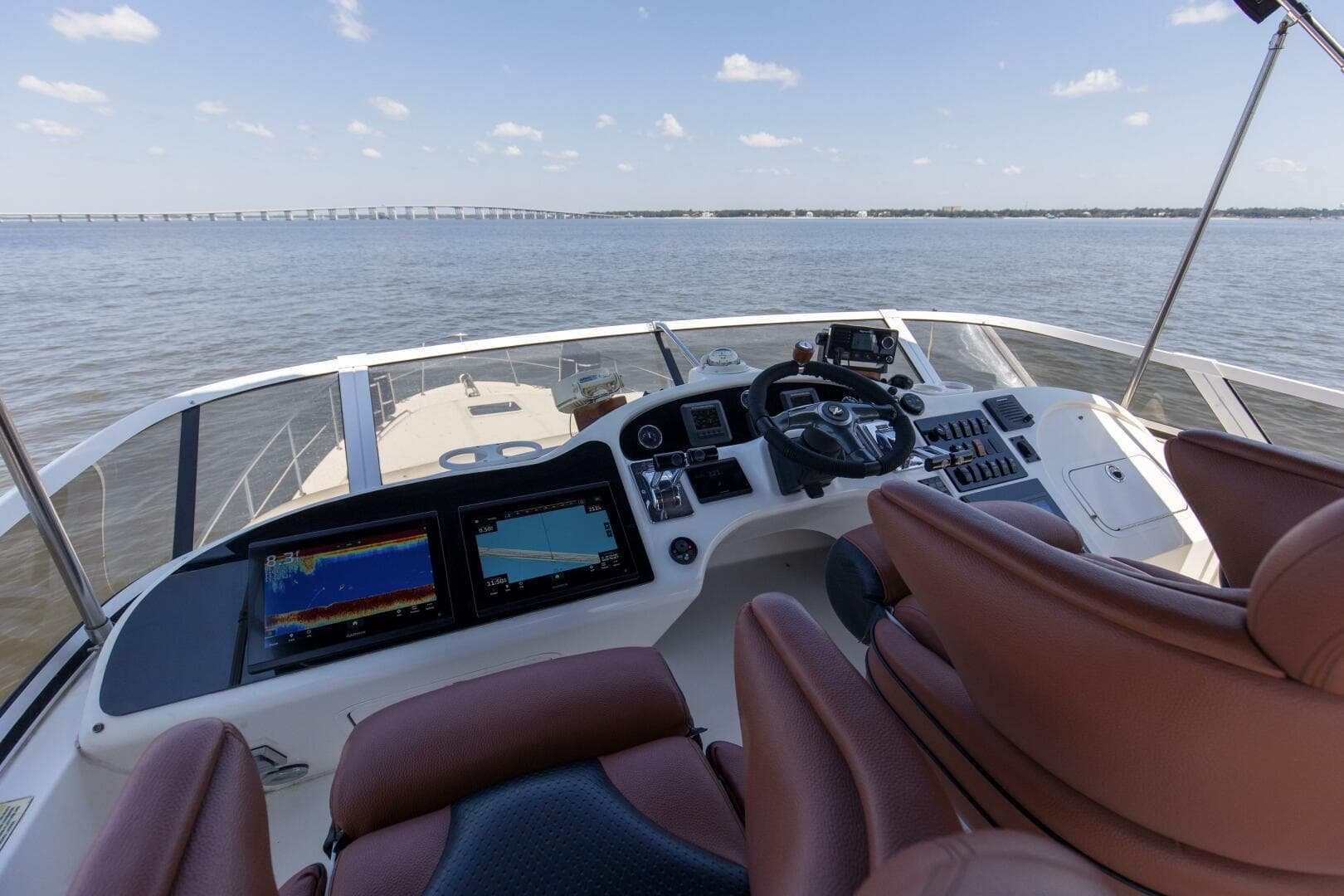 2000 40 Sea Ray 400 Sedan Bridge Silver Lining Bridge