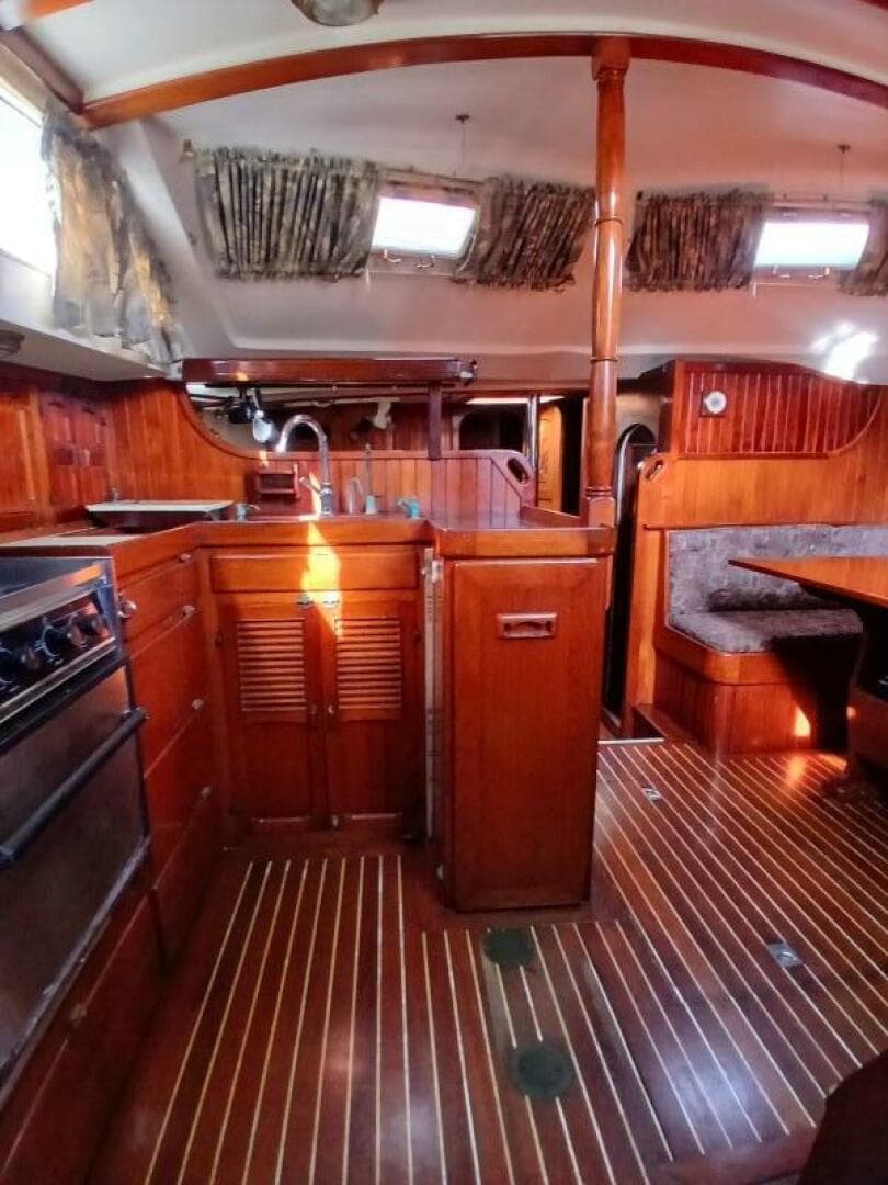 1980 Hardin Center Cockpit