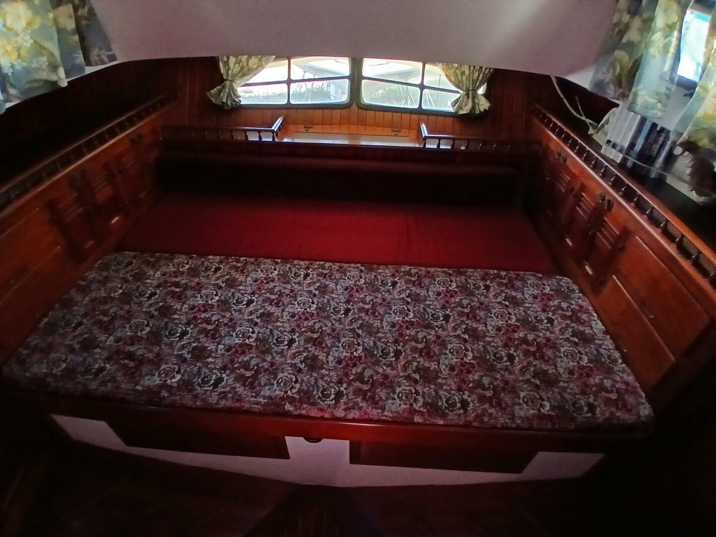 1980 Hardin Center Cockpit