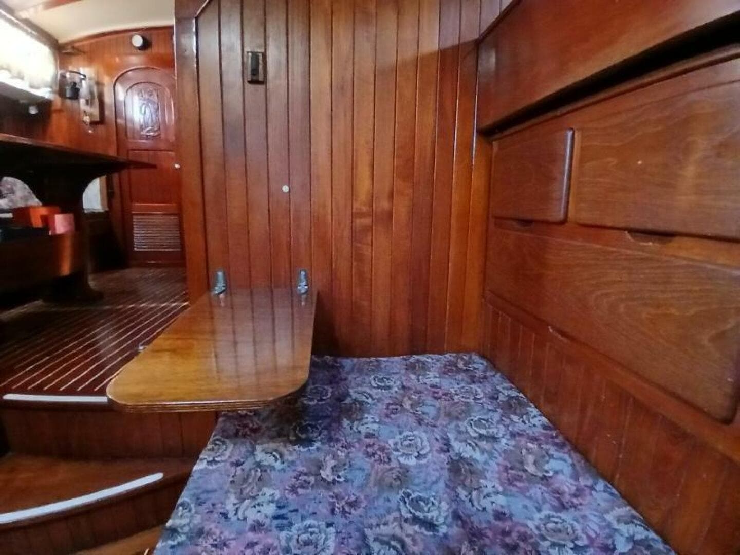 1980 Hardin Center Cockpit