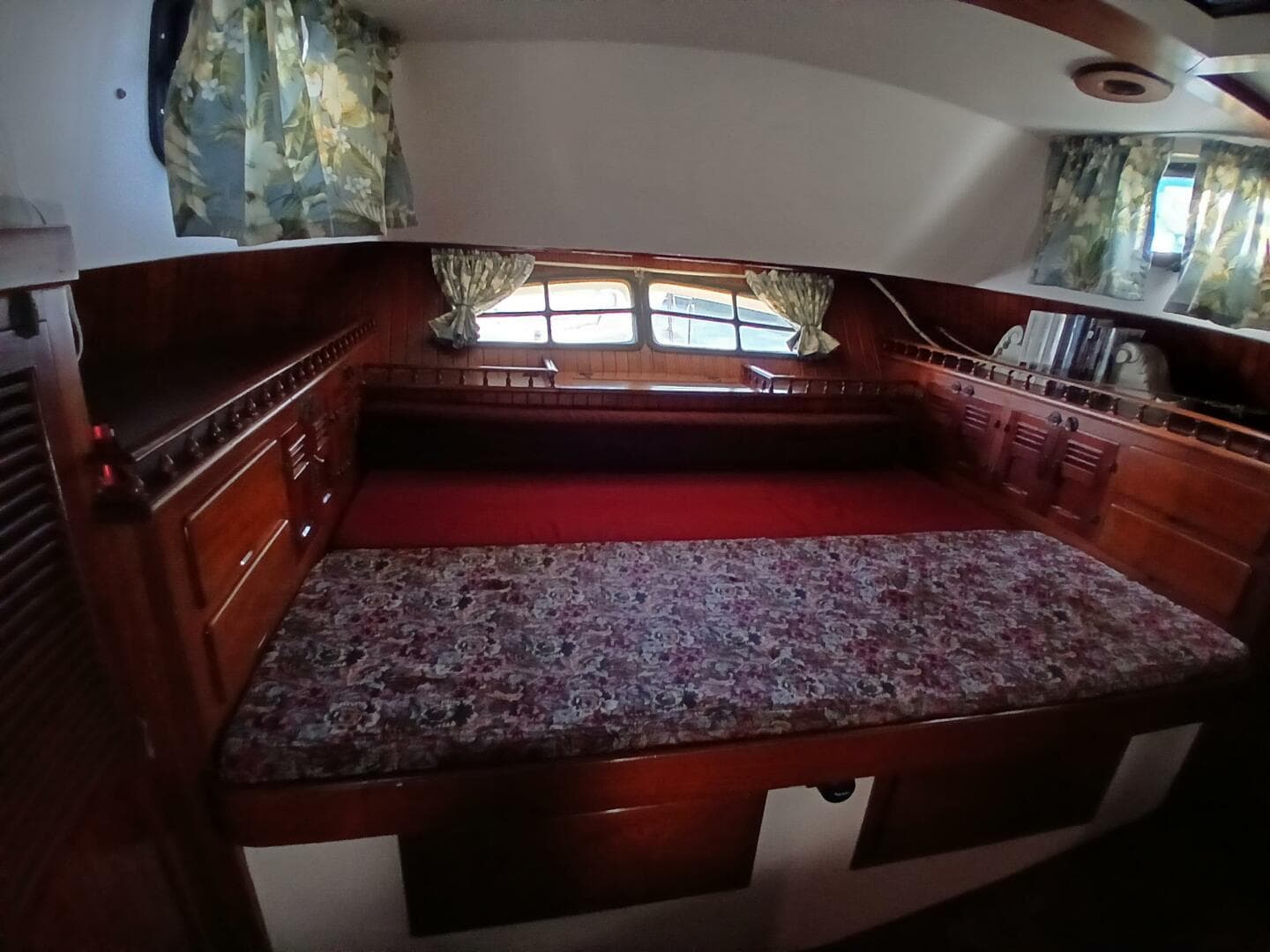 1980 Hardin Center Cockpit