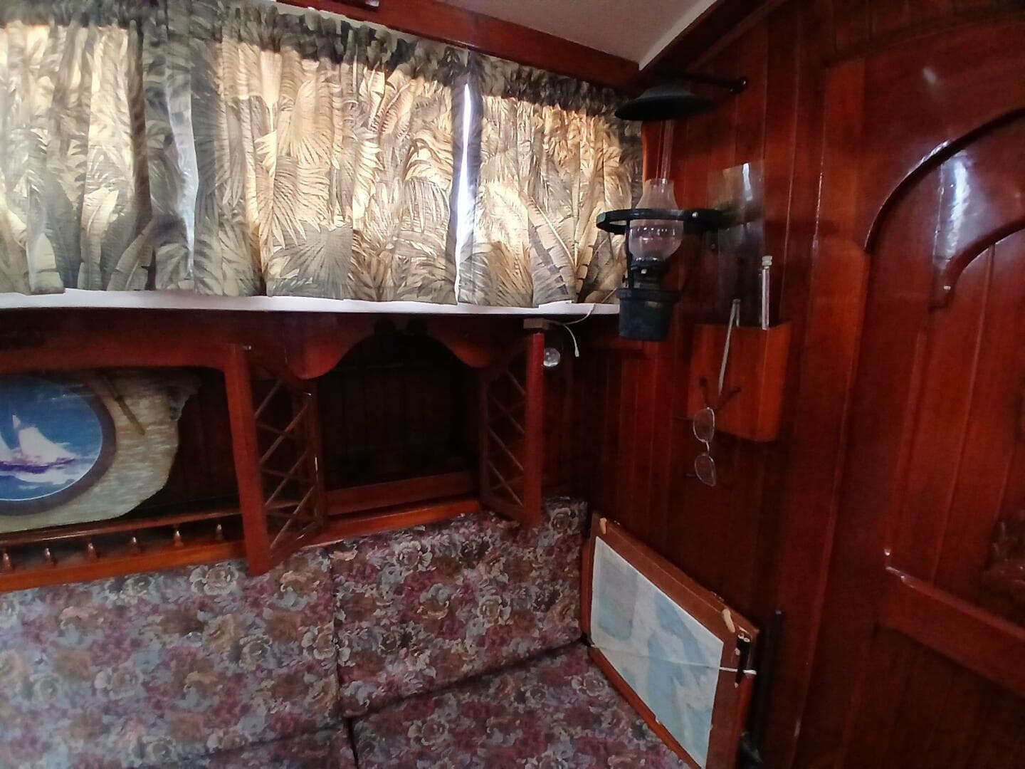 1980 Hardin Center Cockpit