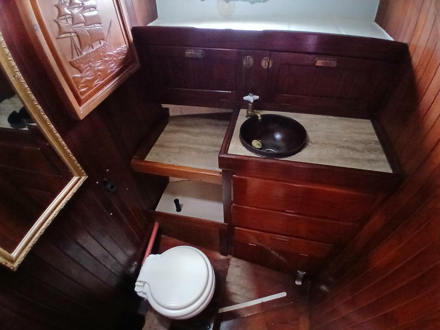 1980 Hardin Center Cockpit