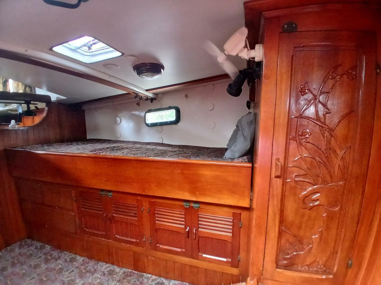 1980 Hardin Center Cockpit