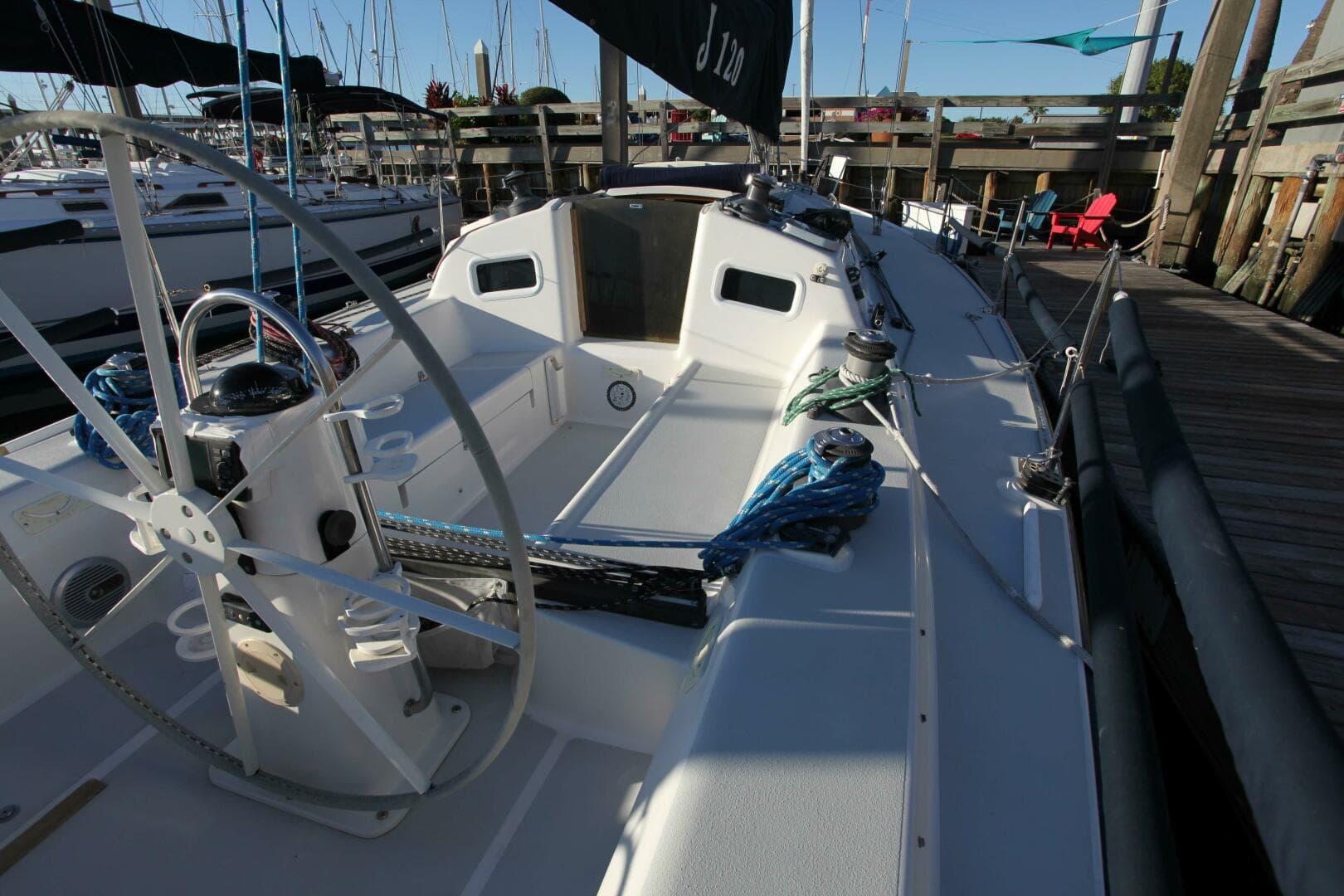 1996 J Boats 120