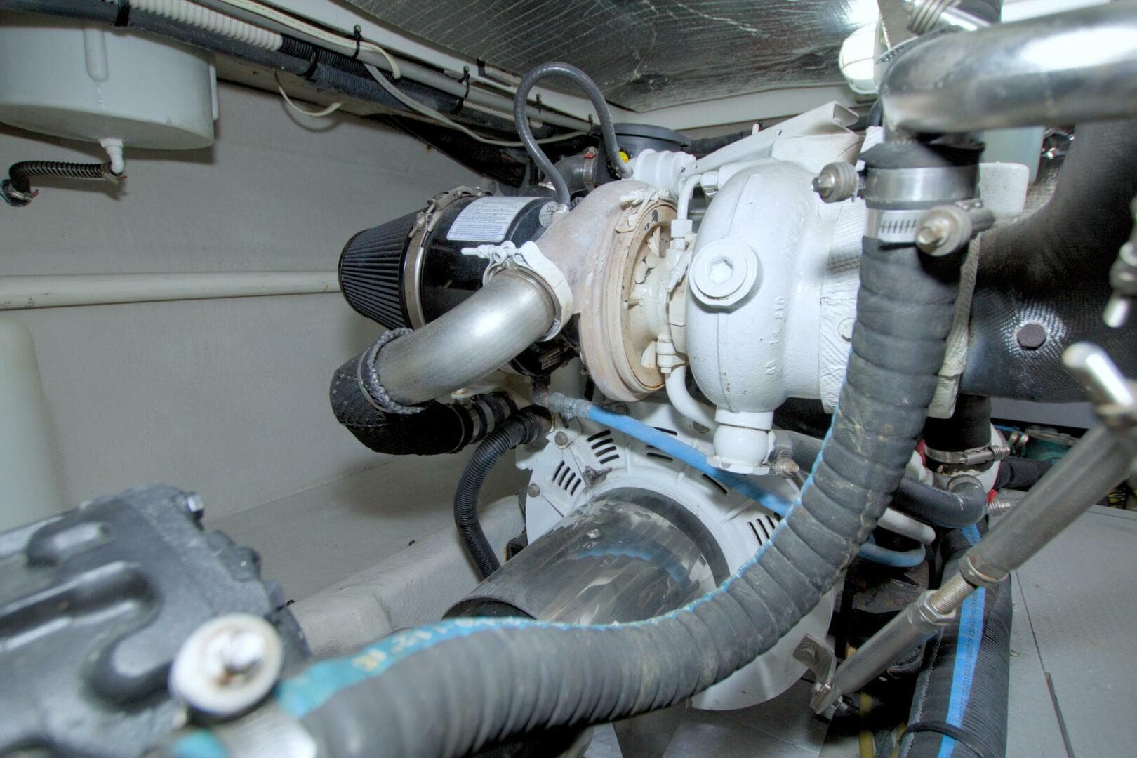 2013 Meridian 441 Sedan