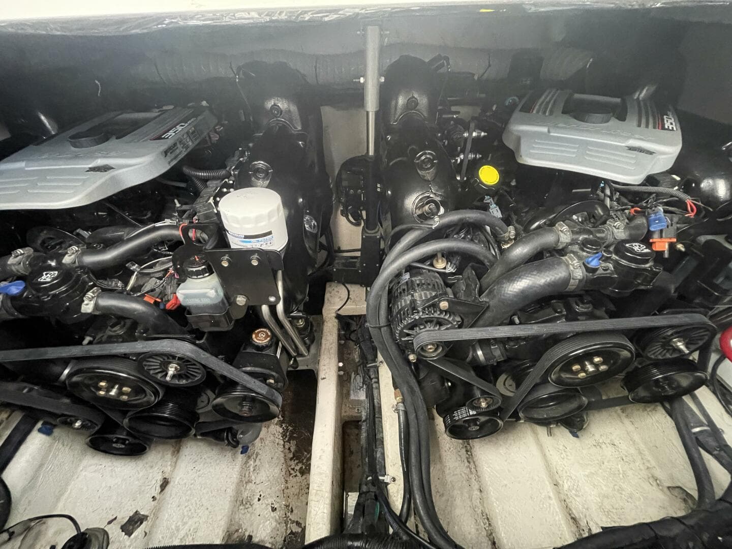 2016 Rinker 310 Express