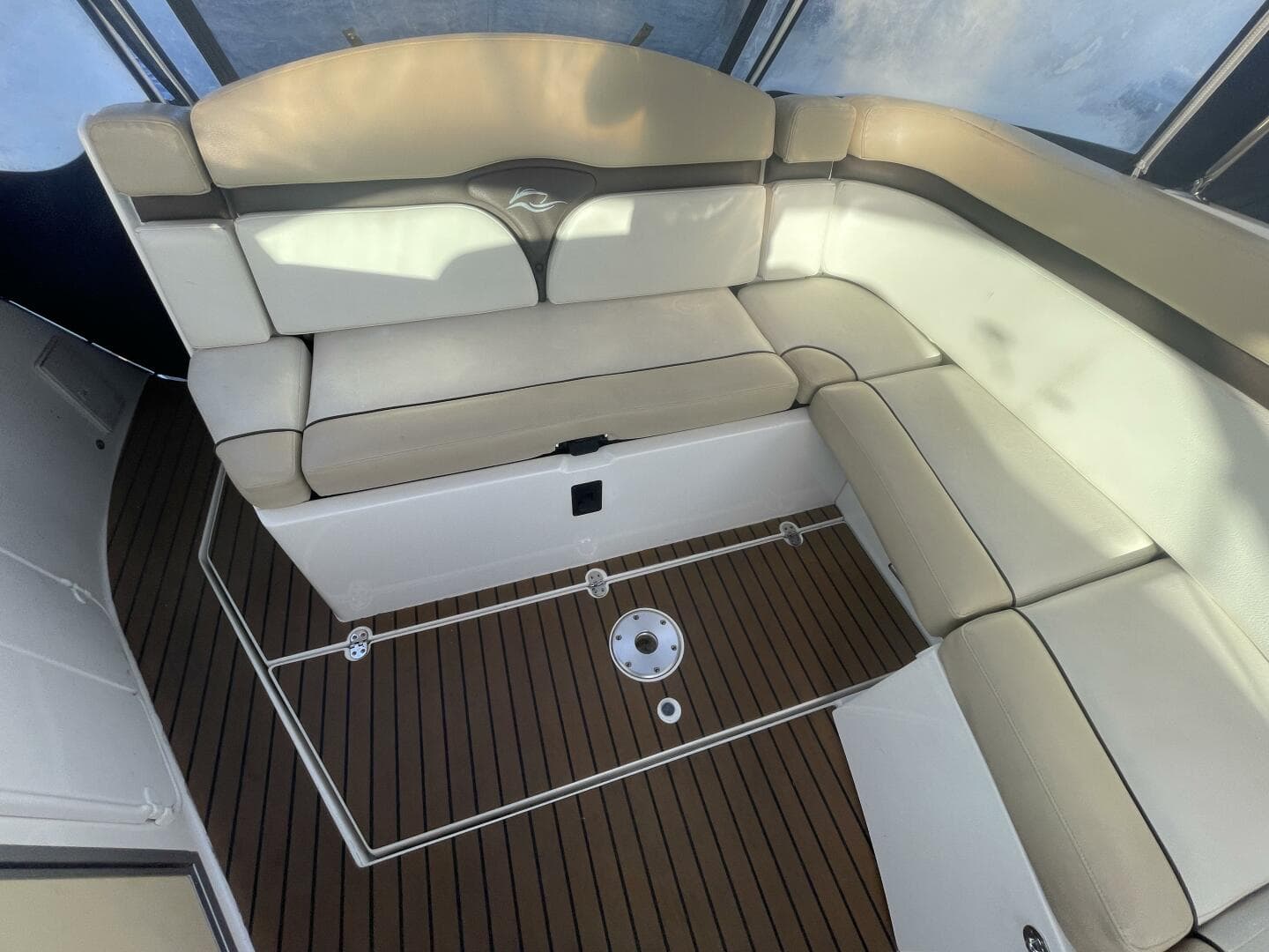 2016 Rinker 310 Express