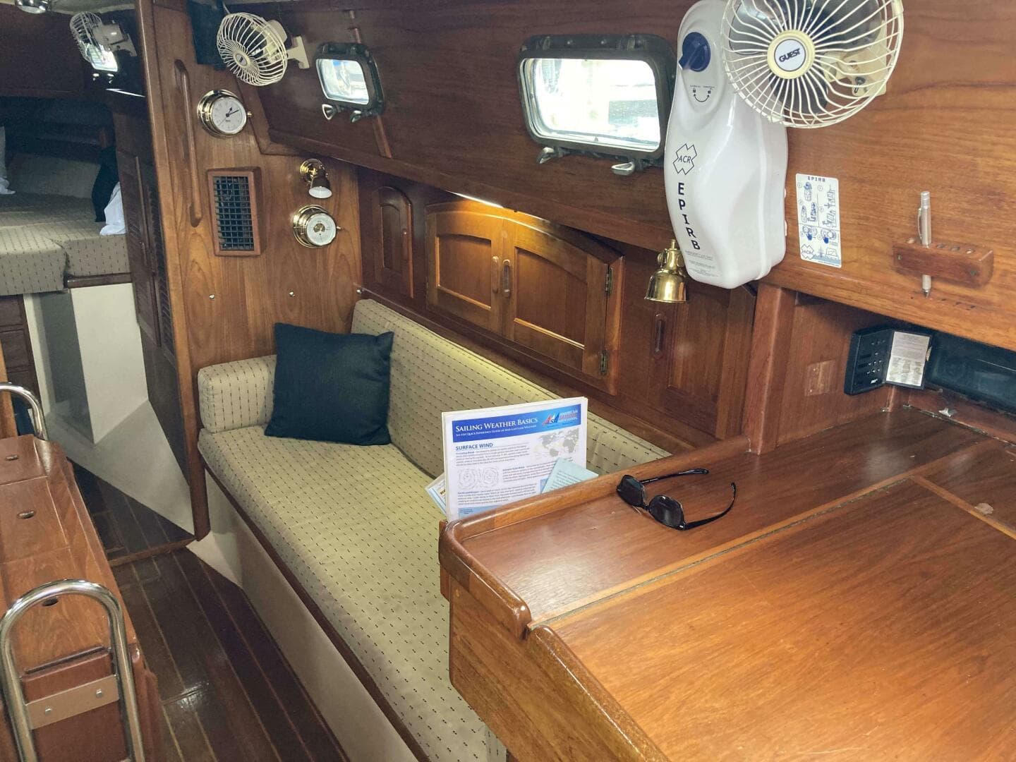 1990 Pacific Seacraft 34 Voyager
