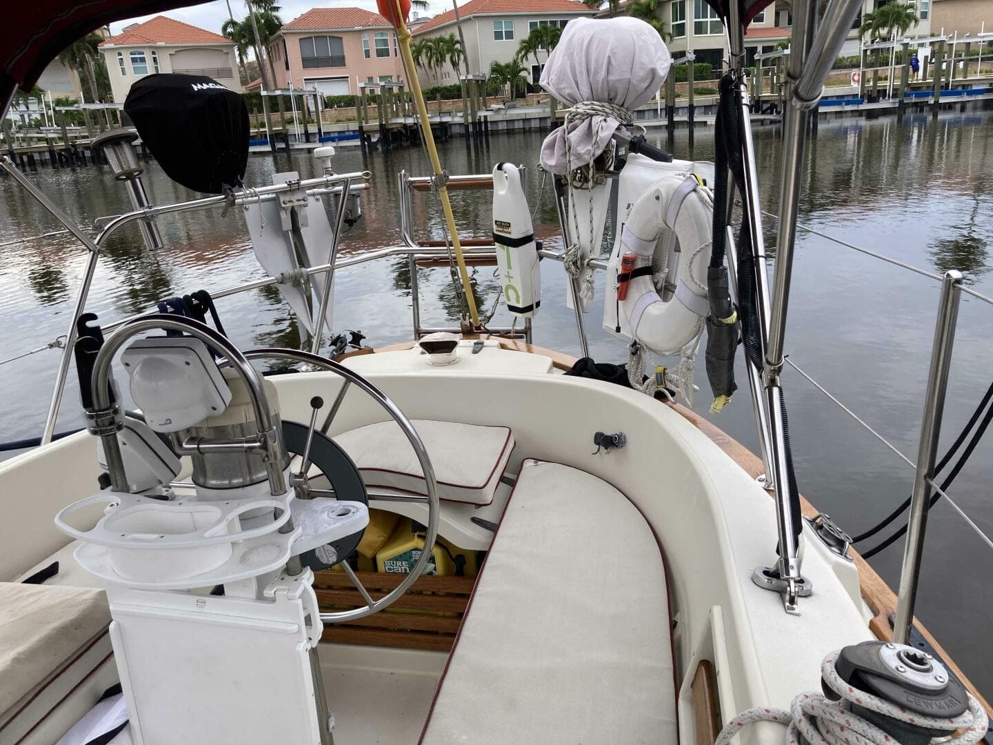 1990 Pacific Seacraft 34 Voyager