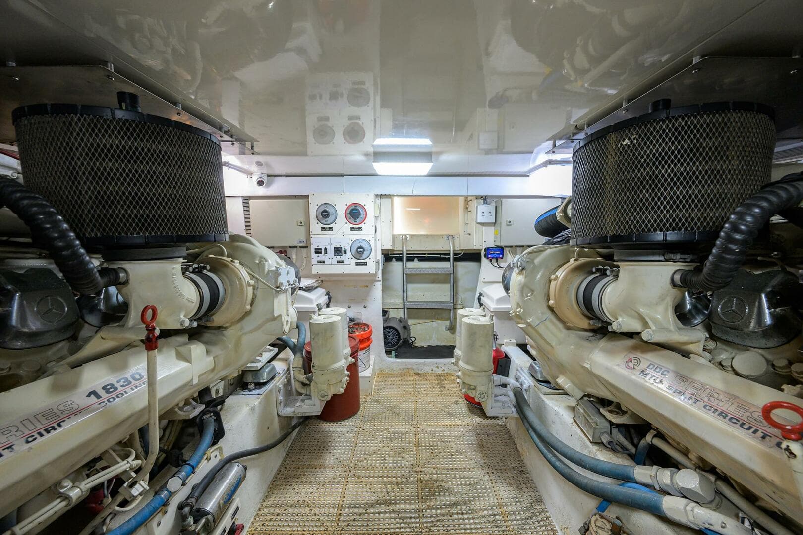 Post 50 SEANYLE - Engine Room