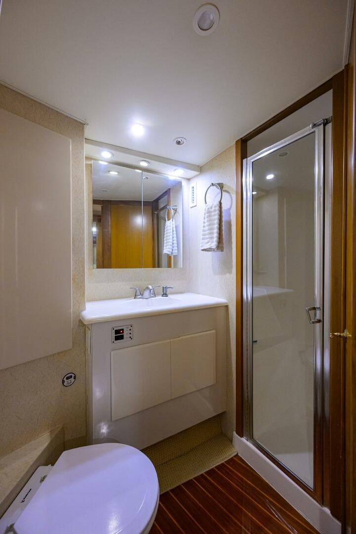 Post 50 SEANYLE - Guest/Day Head