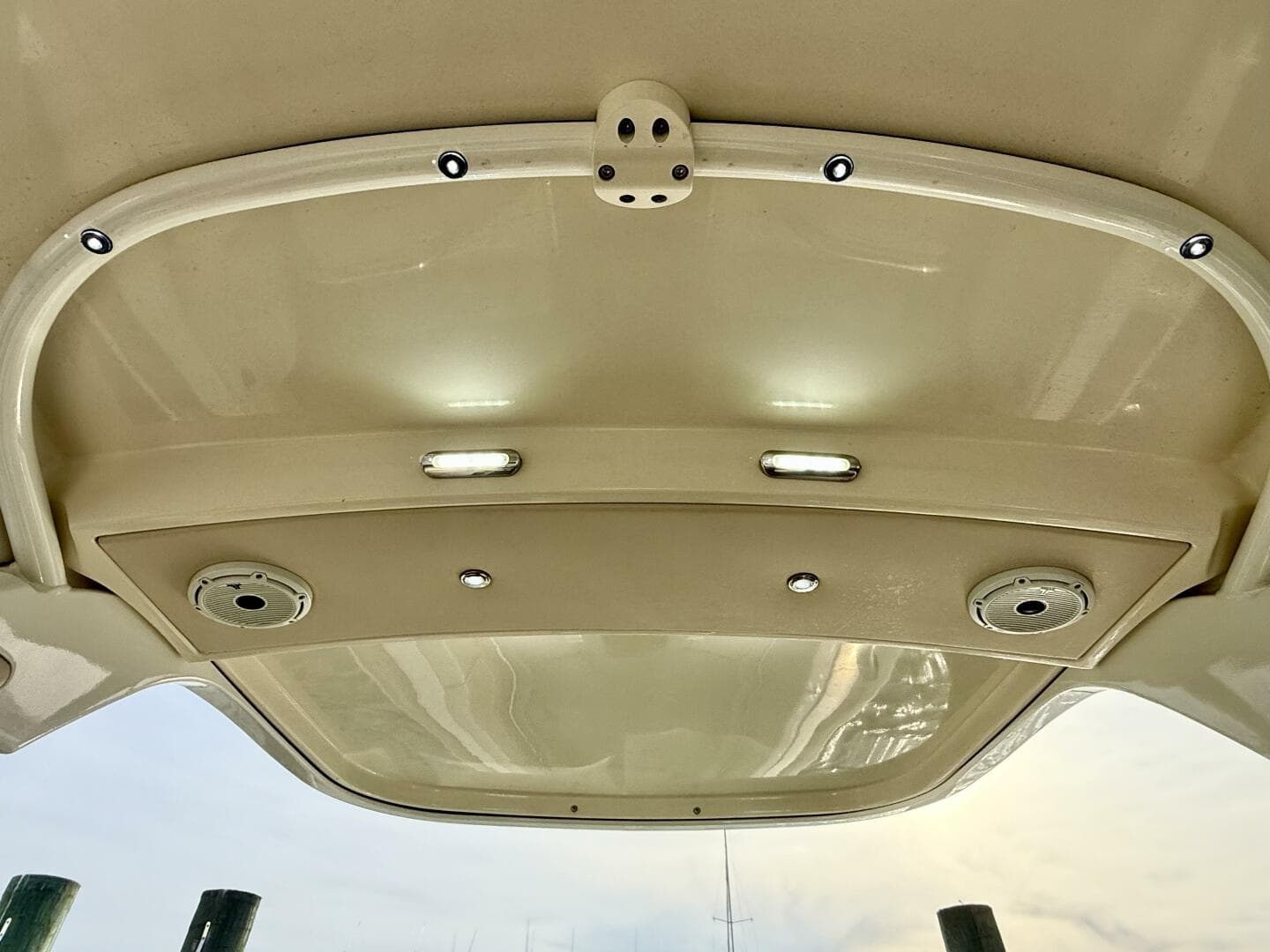 2022 Chris-Craft Launch 25 GT