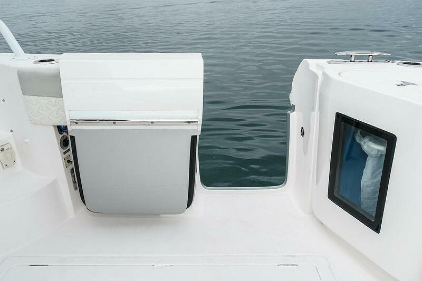 2022 Intrepid 477 Evolution