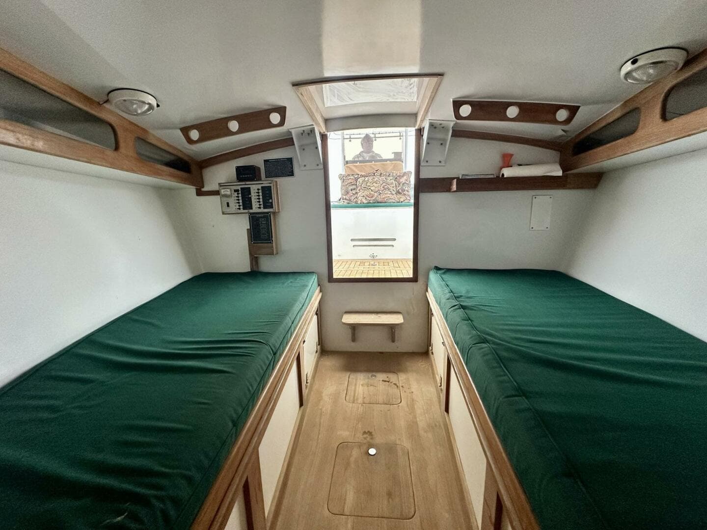 1987 Palm Beach 30 Express