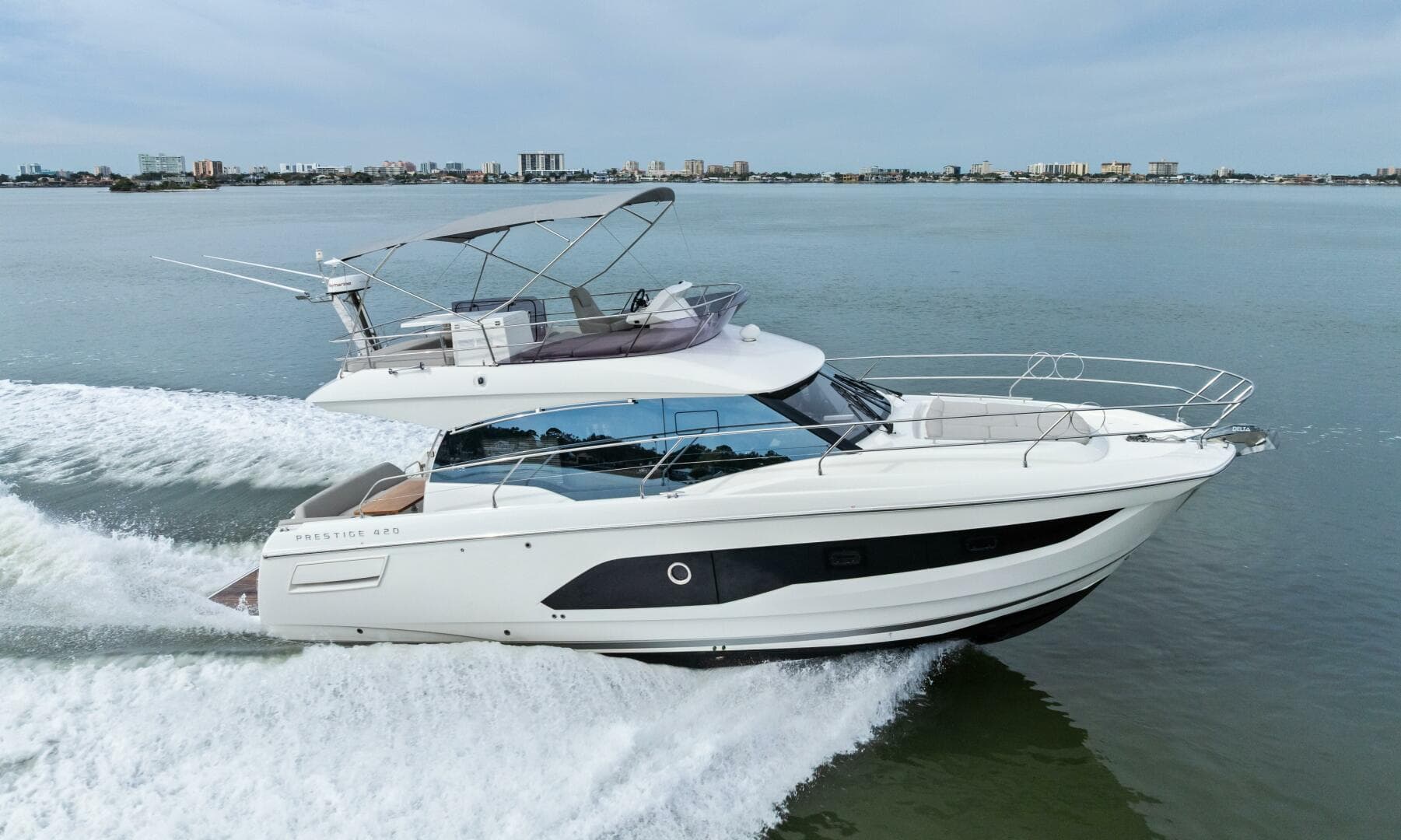 2022 Prestige 420 FLybridge SO FLY Profile