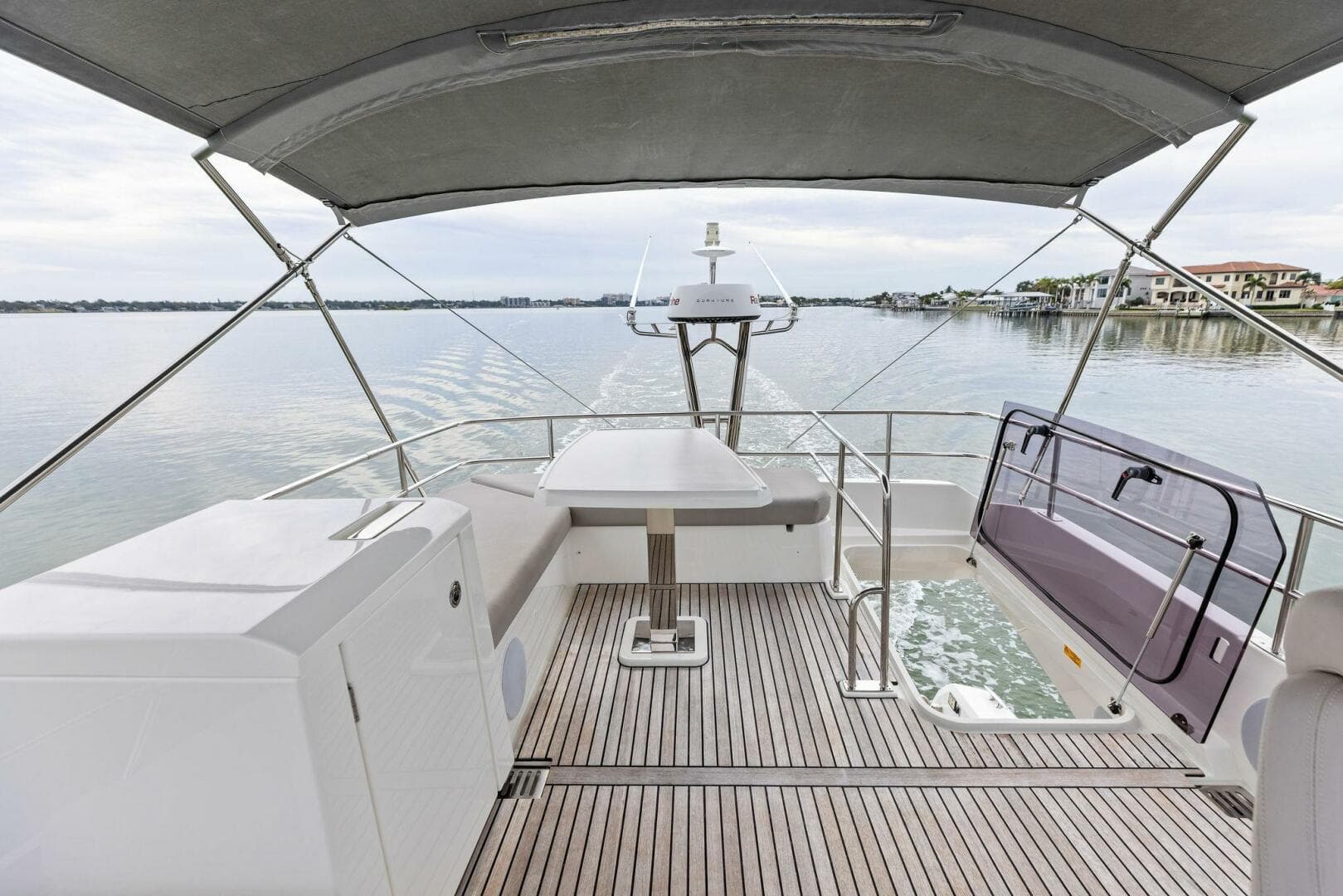 2022 Prestige 420 FLybridge SO FLY 