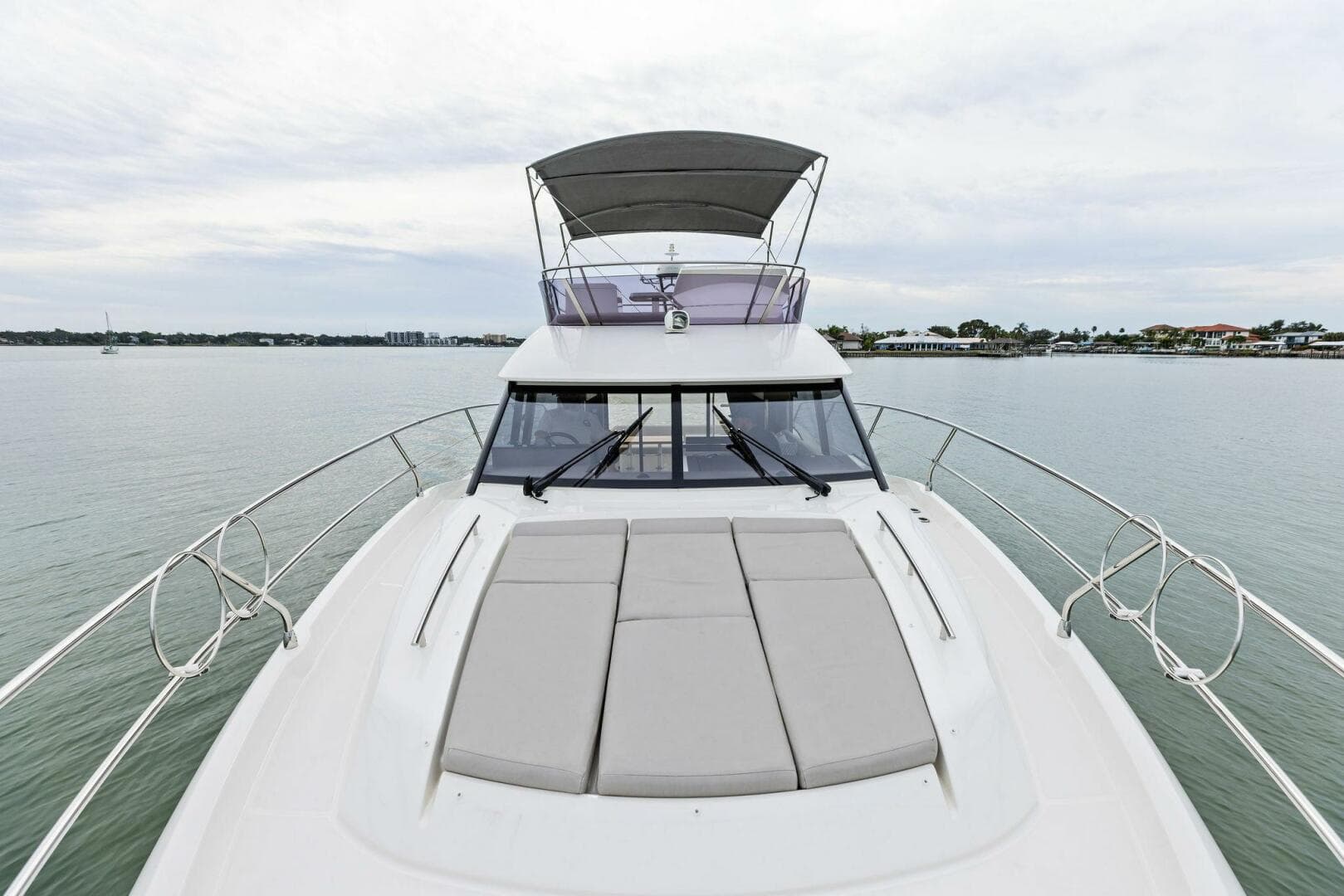2022 Prestige 420 FLybridge SO FLY 