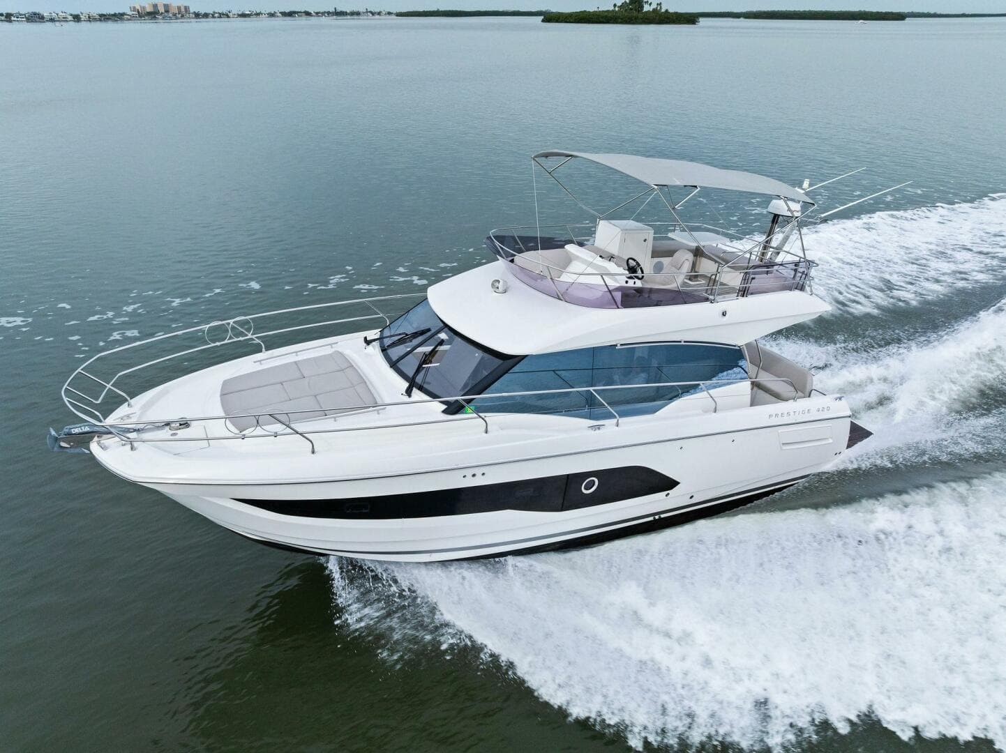 2022 Prestige 420 FLybridge SO FLY 