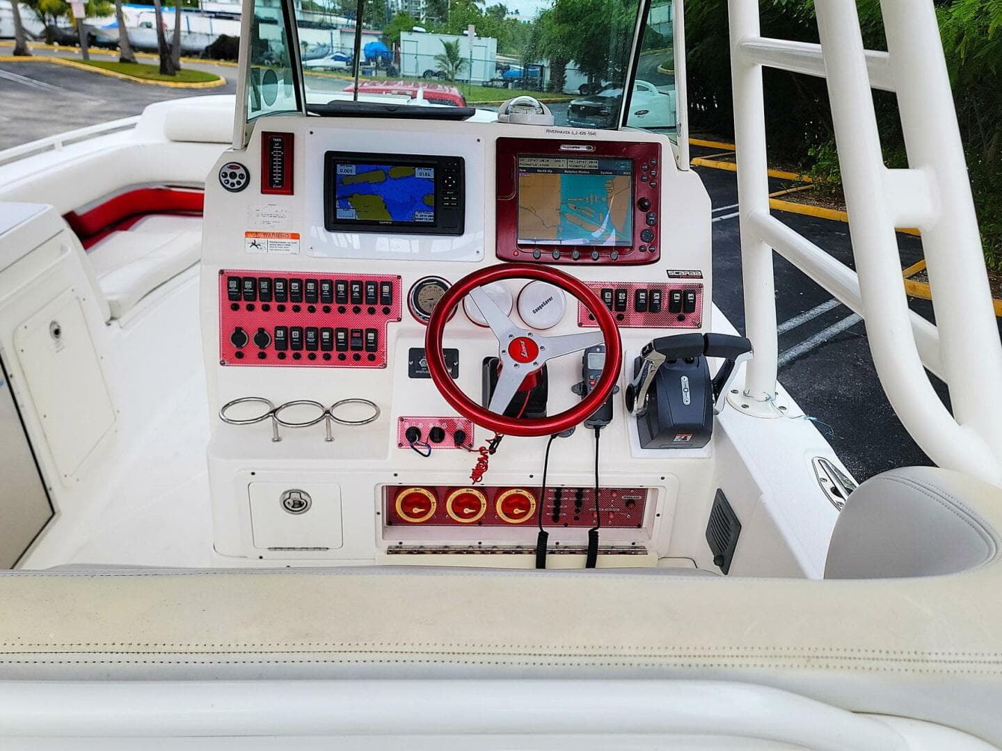 2008 Wellcraft 30 Scarab Sport