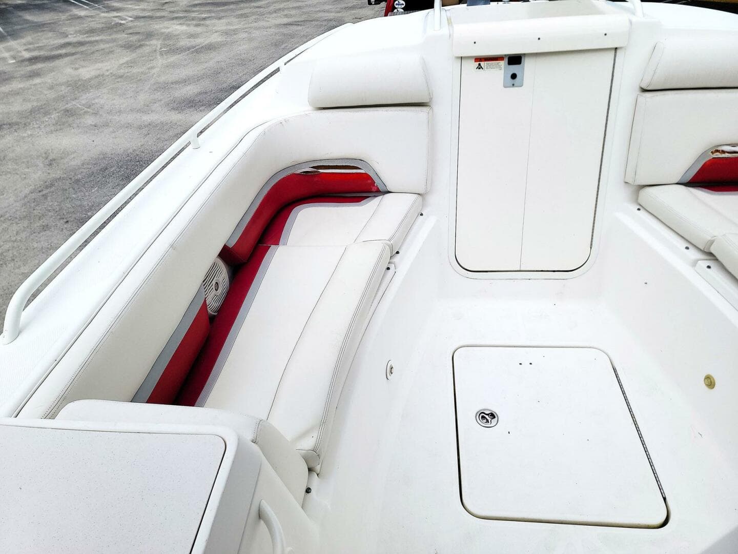 2008 Wellcraft 30 Scarab Sport