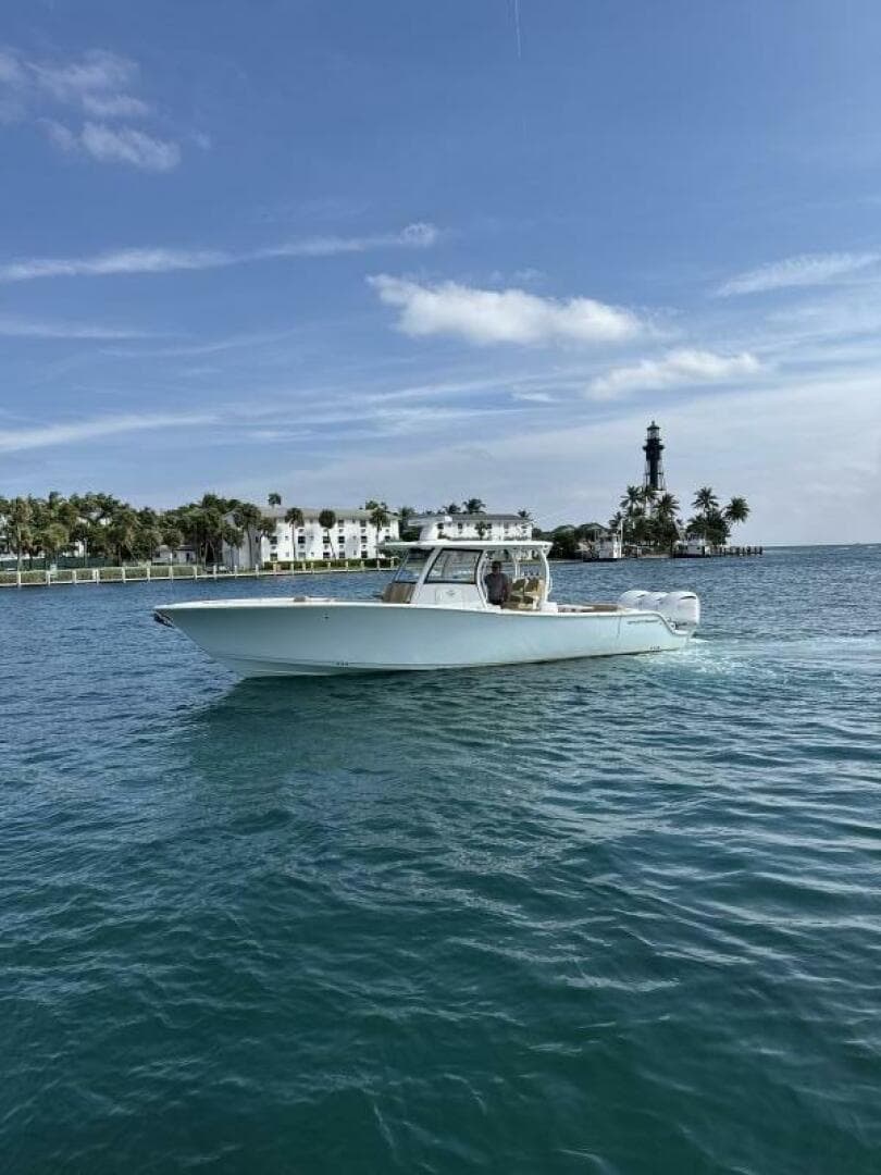 2023 Sportsman 352 Open