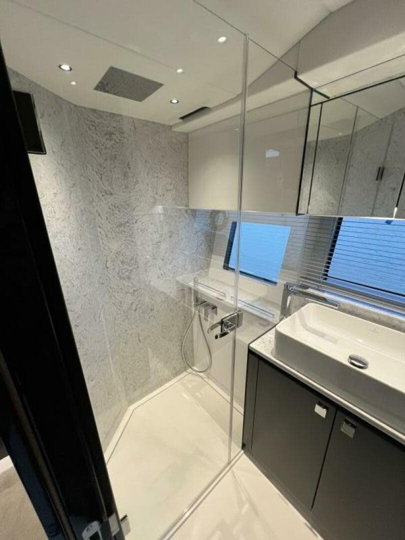 2026 Sunseeker 55 Predator