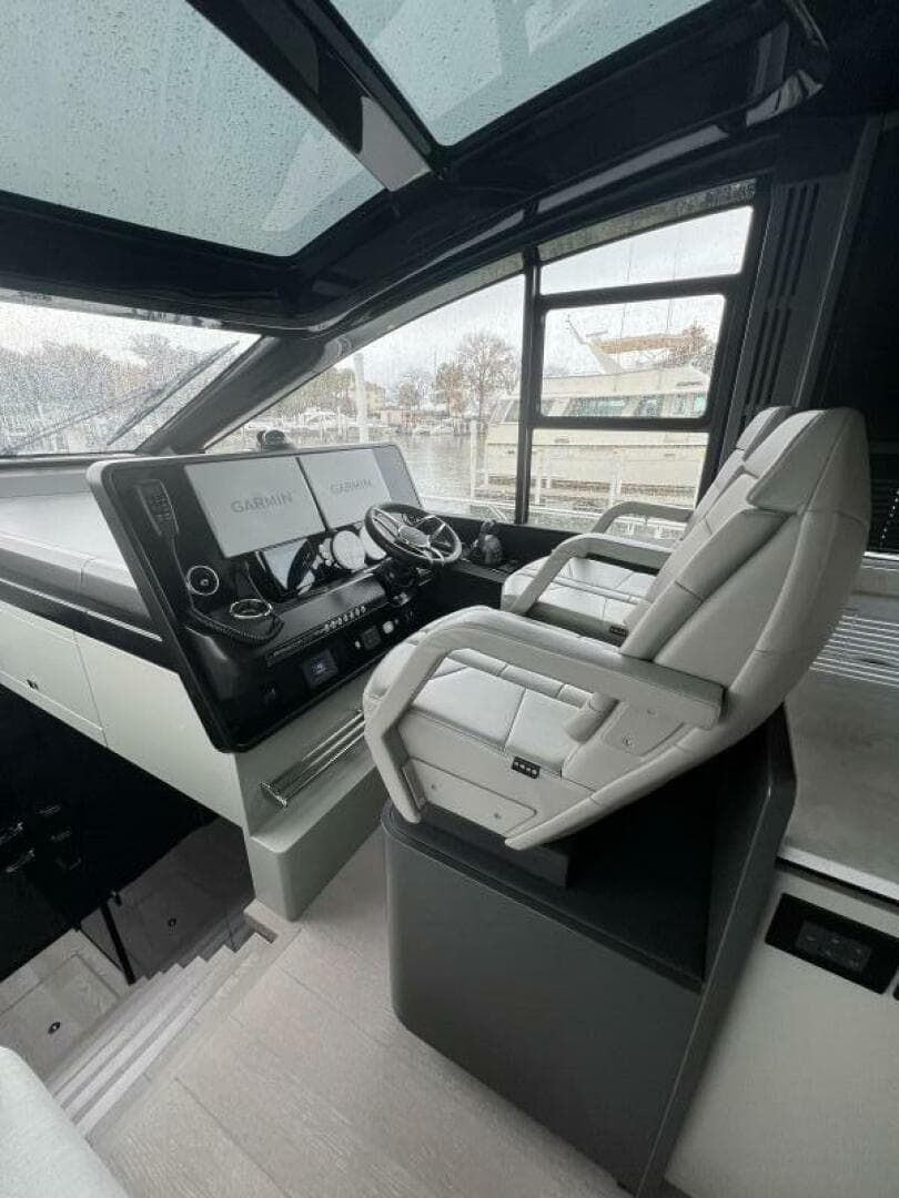 2026 Sunseeker 55 Predator