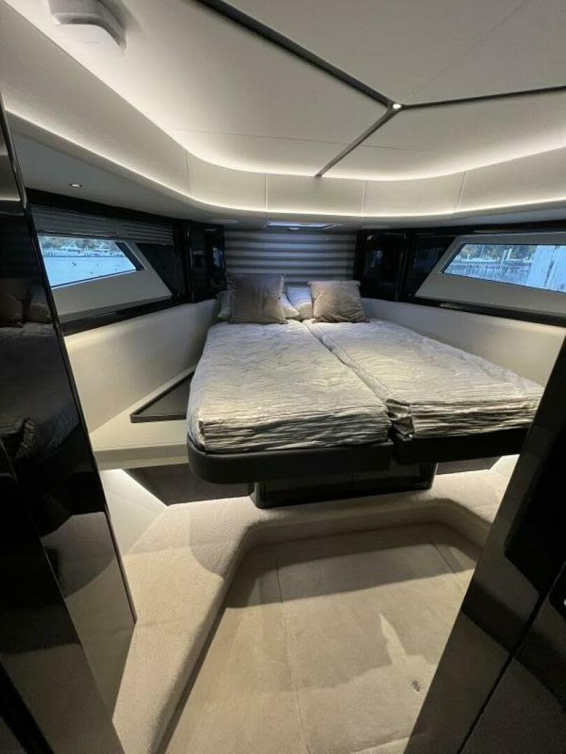 2026 Sunseeker 55 Predator